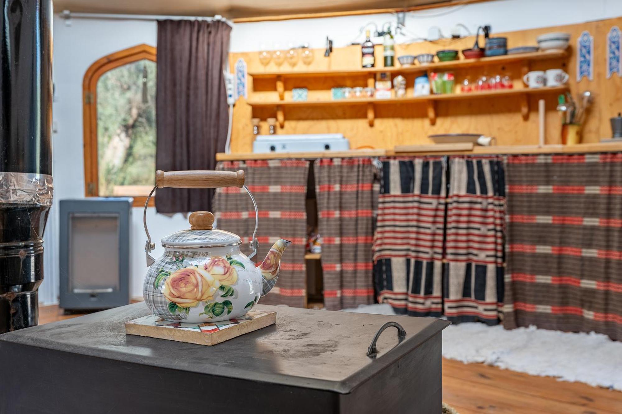 Eco Yurta Lanjaron Villa Bagian luar foto